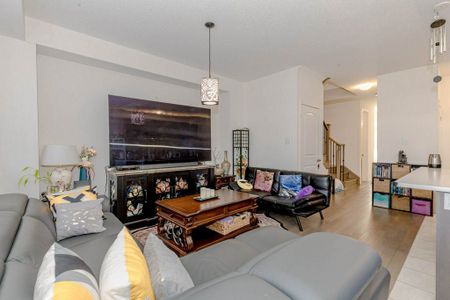 For Lease - 8273 Tulip Tree Drive Unit# 31, Niagara Falls, Ontario - Photo 3