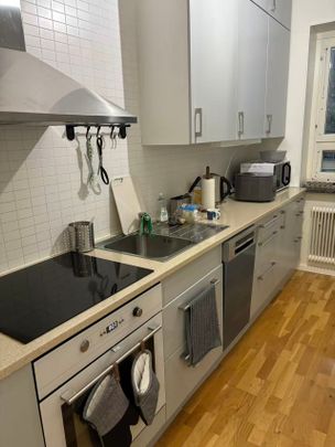 Förrådsgatan, Solna - Photo 1