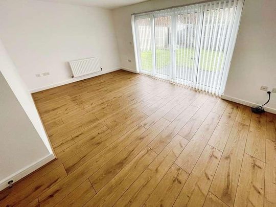 Clos Cwm Golau, Merthyr Tydfil, CF47 - Photo 1