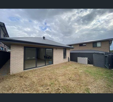87 Alderton Drive, Colebee, NSW 2761 - Photo 3