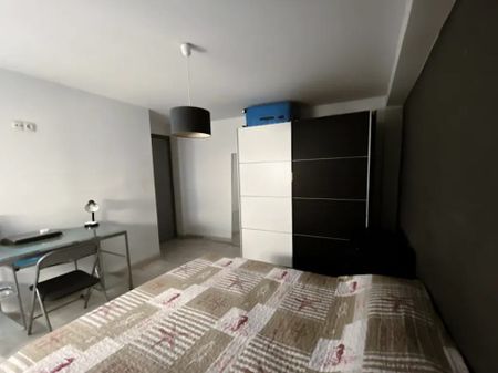 Carrer de lArquitecte Arnau, Valencia, Valencian Community 46020 - Photo 2