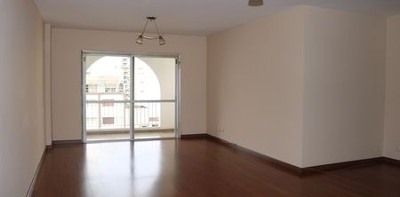 Apartamento para alugar com 147m², 3 quartos e 3 vagas - Foto 2