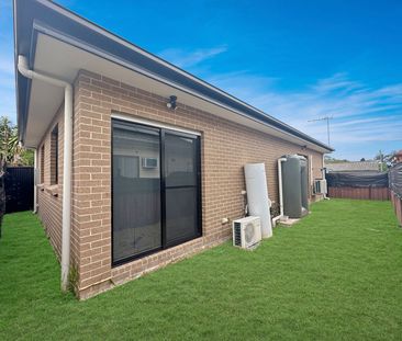 Spacious 3-Bedroom Granny Flat - Photo 3