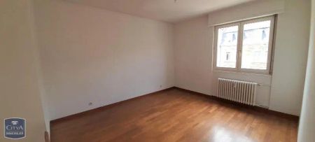 Appartement à louer 4 pièces 74.41m² - Photo 3
