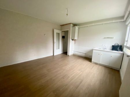 APPARTEMENT T2 EN LOCATION AU RDC - Photo 3