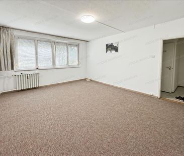 Kiadó jó állapotú panel lakás - Kecskemét - Photo 4