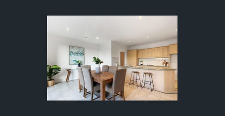 Spacious and Comfortable Home in BHS Zone - Photo 3