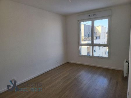 Location Appartement 2 pièces 40m² MOISSY CRAMAYEL 77550 - Photo 2