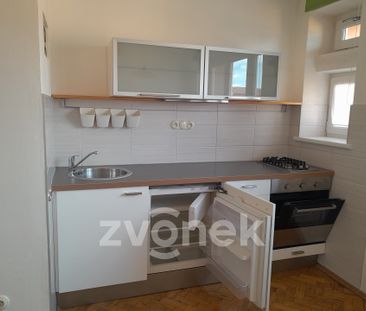 Pronájem bytu 2+kk 42 m², Na Plavisku, Vsetín - Photo 2