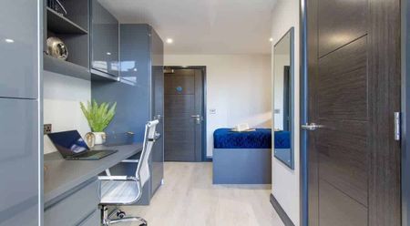 Premium Balcony Studio - Photo 3