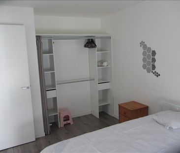 2 pièces - Meublé - 42,27 m² - 4ème étage - Colocation non autorisée - Photo 1