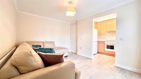 1 bedroom apartment to rent - Photo 4