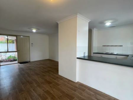 8B John Street, Midland, WA - Photo 2