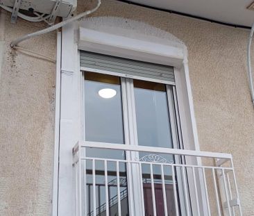 Ενοικίαση κατοικίας, 28 τ.μ., Γαλάτσι, 380 € - Photo 1