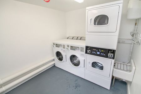 1 bedroom studio apartment to rent - Photo 5