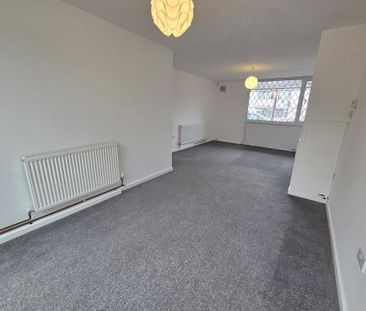 2 bedroom end of terrace house to rent - Photo 6