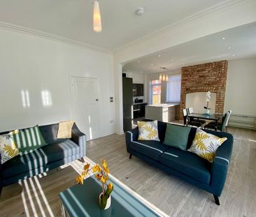 1 bedroom in a house share to rent - Photo 5