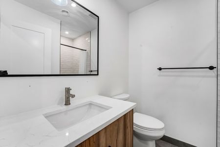 887 Somerset - Photo 2