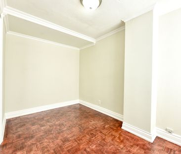 For Lease - 132 Spears Street Unit# Main Floor, Toronto, Ontario - Photo 4