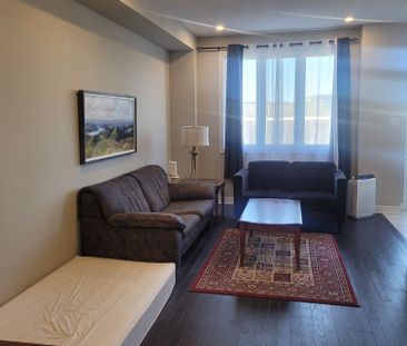 For Lease - 100 Livorno Court, Orleans - Cumberland and Area, Ontario - Photo 1