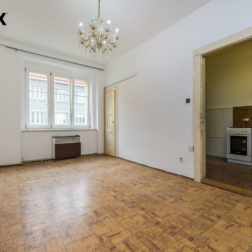 Pronájem bytu 2+1 v osobním vlastnictví 49 m², Praha 10 - Strašnice - Fotografie 1