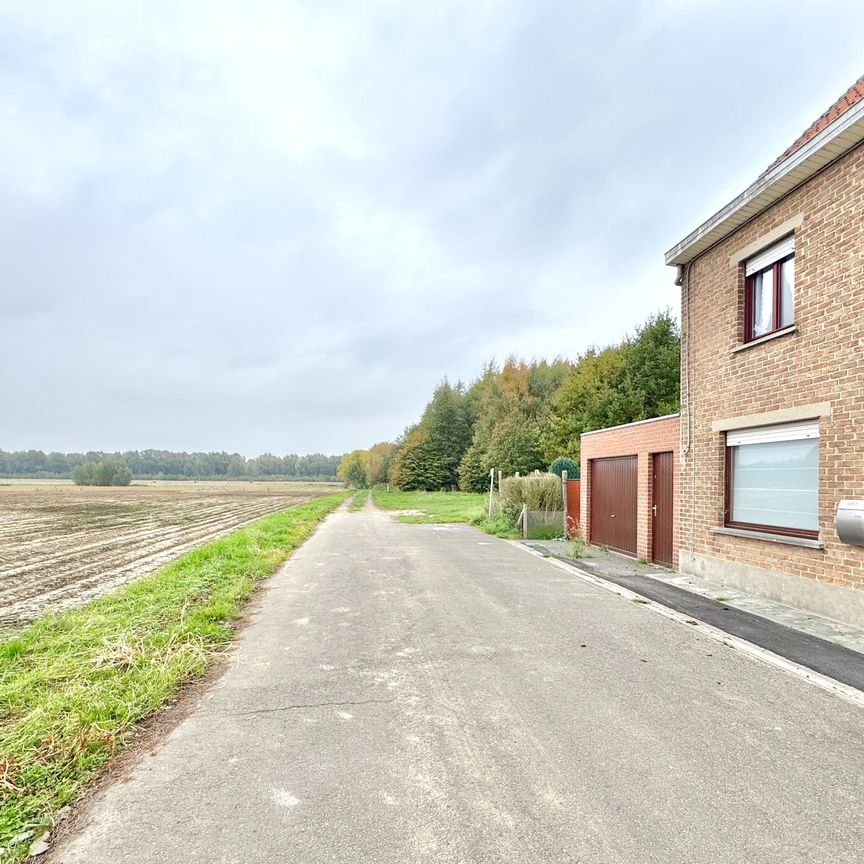 LANDELIJKE WONING MET 2 SLPKS & TUIN - Photo 1