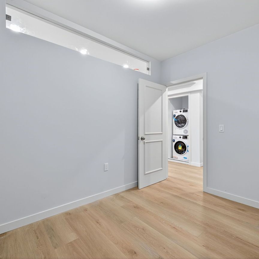 For Lease - 19 Candis Drive Unit# B, Toronto, Ontario - Photo 1