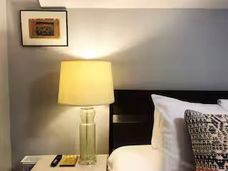 1 bd Basement Suite for Rent in Toronto, ON - Photo 5