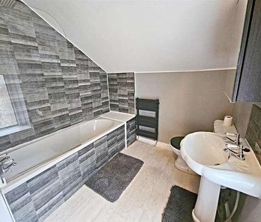 Augustus Street, Ynysybwl, CF37 - Photo 5