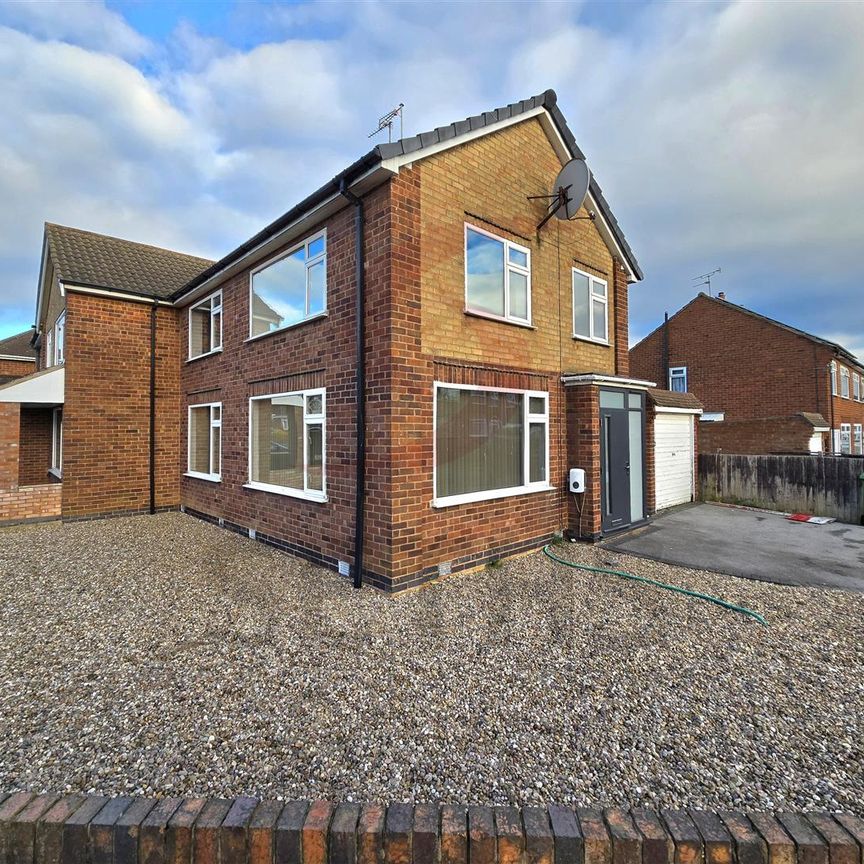 Bilberry Close, LE3, Leicester - Photo 1