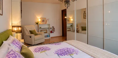 Vollständig möblierte Designwohnung im Klimapioniergebiet Alliiertenviertel - Foto 2