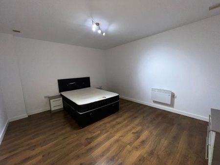 2 bedroom apartment to rent - Photo 5
