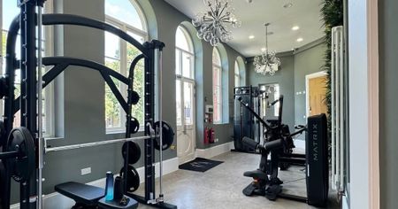 Goodwin Close - Photo 2