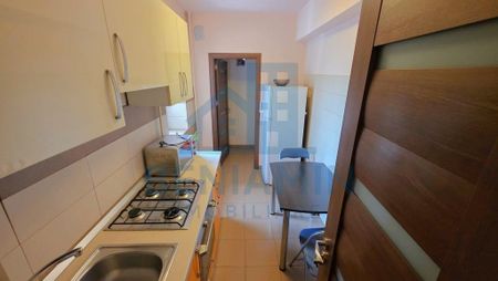 Garsoniera centrala langa Patria -mobilata -utilata -lift - Fotografie 4