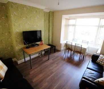 7 bedroom house to rent - Photo 1