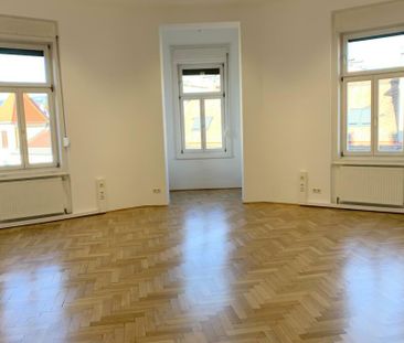 GroßzügigerTop-Altbau nächst Geidorfplatz mit Parkplätzen - Foto 3