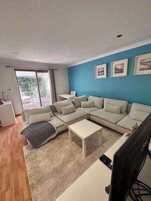 Scarborough - Photo 1