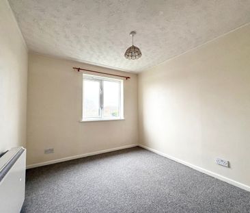 Broad Oak Close, Langney - Photo 1