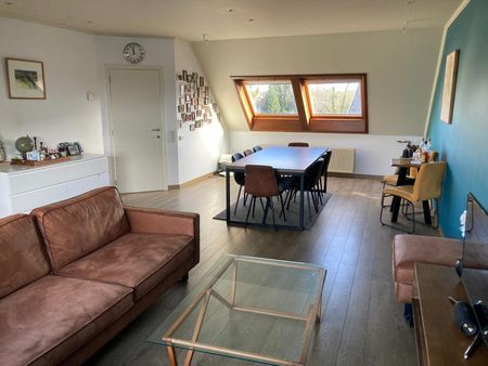 Dakappartement met riant terras, pal in het centrum van Oelegem - Foto 4