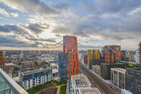 Gladwin Tower, Nine Elms Point - Photo 3