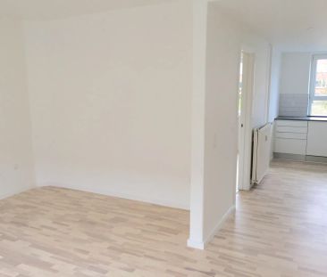 Lysfyldt 2-værelses lejlighed nær vandet i Nørresundby - Foto 5