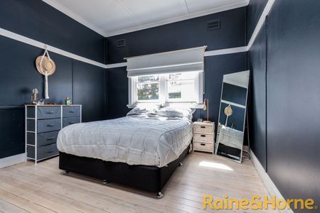 Popular South Location - Photo 3