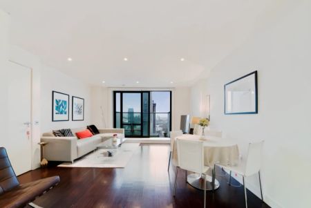 1 Bedroom 1 Bathroom - Photo 2