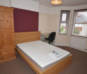 Bournemouth Beswick Avenue Ensbury Park, BH10, Dorset - Photo 6