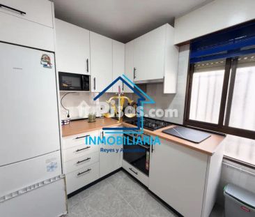Piso en alquiler en Juderia - Photo 2