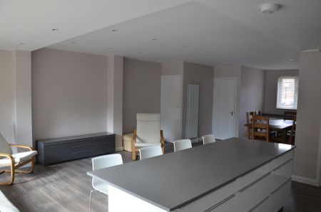 Alberta Street - Photo 2