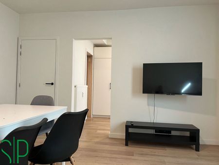 Bemeubelde studentenkamer in centrum Geel. - Photo 3