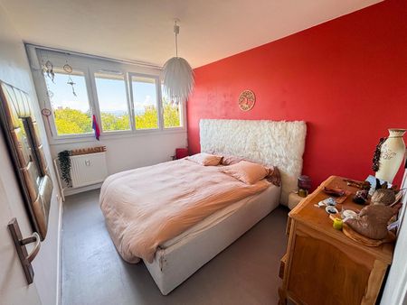Location Appartement 2 pièces 56m² DECINES CHARPIEU 69150 - Photo 4