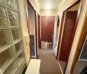 1 bedroom ground floor flat to rent - Photo 5