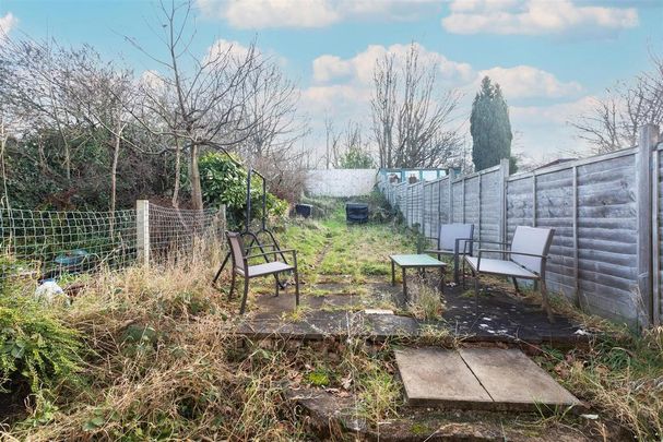 2 bedroom house to rent - Photo 1